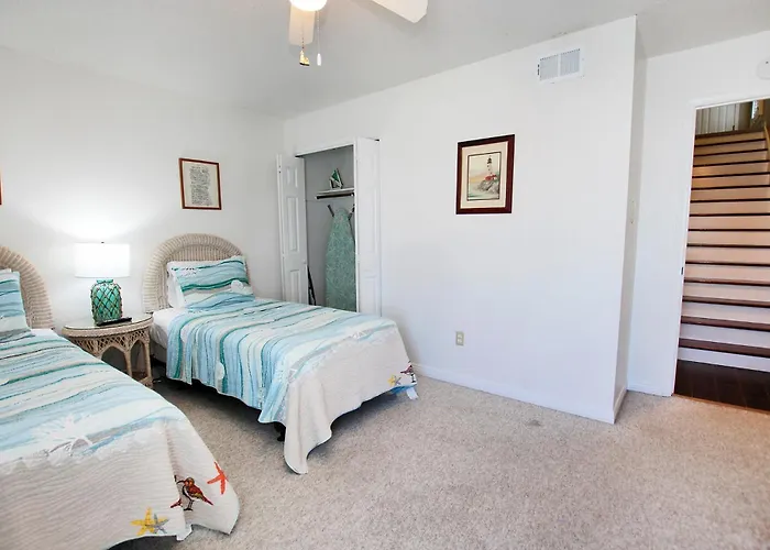 Holiday home Parsonage Duplex By Youngs Suncoast *